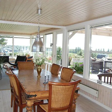 Awesome In With Kitchen Сasa de vacaciones *