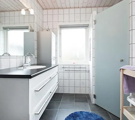 Сasa de vacaciones Awesome In With Kitchen *
